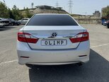Toyota Camry-5