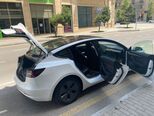 Tesla Model 3-8