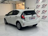 Toyota Aqua-19