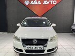 Volkswagen Passat-2