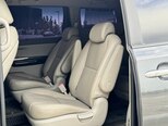 Kia Carnival-14