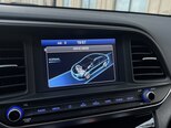 Hyundai Elantra-11