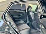 Hyundai Sonata-27