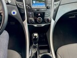 Hyundai Sonata-30