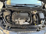Chevrolet Cruze-10