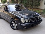 Mercedes E 230-9