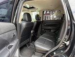 Mitsubishi Outlander-11