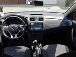Renault Logan-6