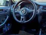 Volkswagen Jetta-3