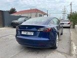 Tesla Model 3-6