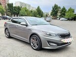 Kia Optima-11