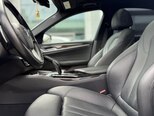 BMW 530e-13