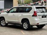 Toyota Land Cruiser Prado-5