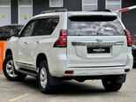 Toyota Land Cruiser Prado-11