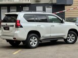 Toyota Land Cruiser Prado-7