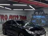 Hyundai Sonata-4