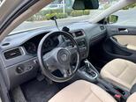 Volkswagen Jetta-7