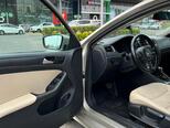 Volkswagen Jetta-6