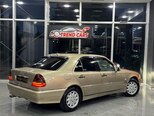 Mercedes C 240-3