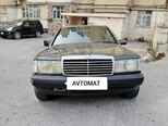 Mercedes 190-1