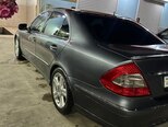 Mercedes E 280-12