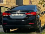 Hyundai Elantra-7