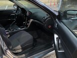 Subaru Legacy-9