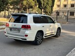 Toyota Land Cruiser-12