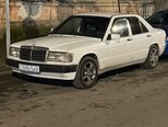 Mercedes 190-9