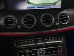 Mercedes E 300-13