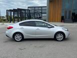 Kia Cerato-10