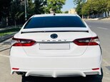 Toyota Camry-12