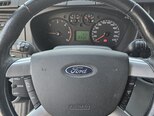 Ford Transit-19