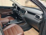 Kia Sorento-13