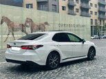 Toyota Camry-6