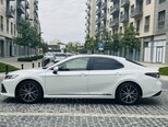 Toyota Camry-8