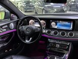 Mercedes E 300-10