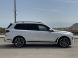 BMW X7-7
