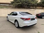 Toyota Camry-7