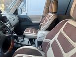 Mitsubishi Pajero-7