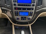 Hyundai Santa Fe-15