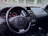 Renault Megane-6
