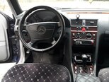 Mercedes C 220 d-12