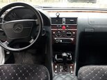 Mercedes C 220 d-9