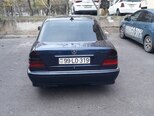 Mercedes C 220 d-3