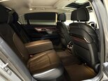 BMW 740-19