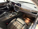 BMW 740-22