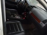 Volkswagen Touareg-5
