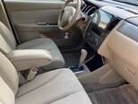 Nissan Tiida-3