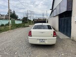 Chrysler 300C-4